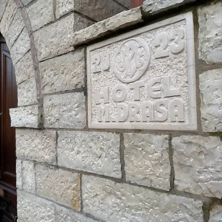 Drasa Hotell Gjirokastër