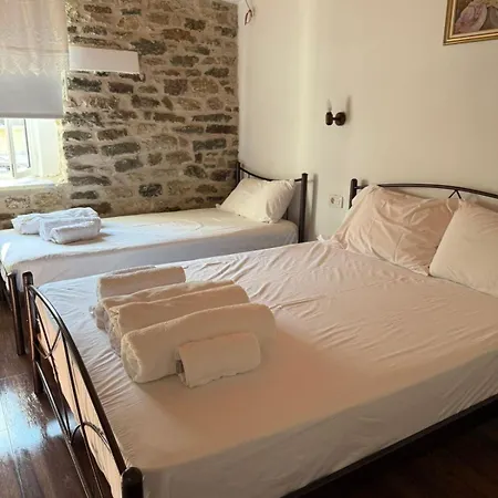 호텔 Drasa Gjirokastër